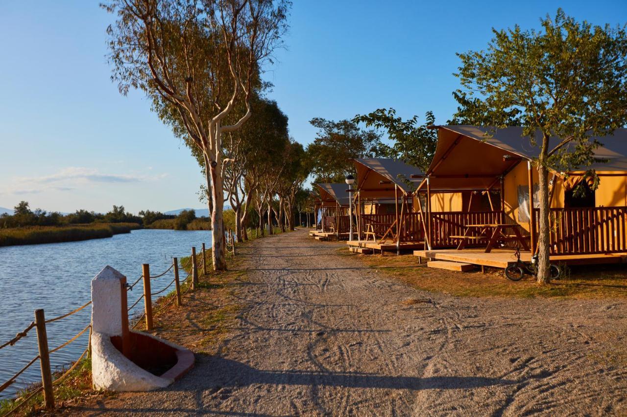Готель Camping Nautic Almata Glamping Кастальйо-д'Ампуріас Екстер'єр фото